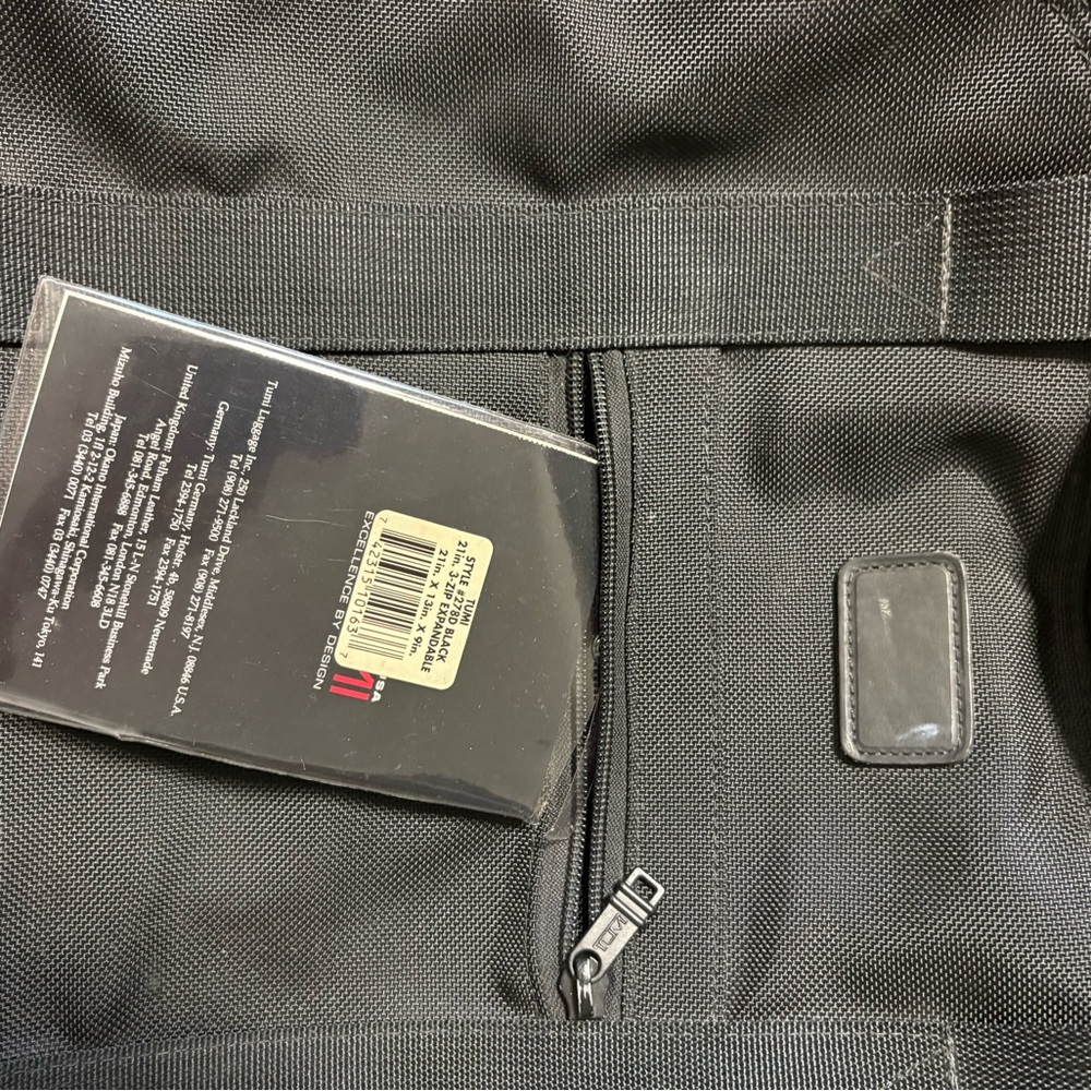 Tumi authentic #278D Expandable Boston ballistic, duffel carry on bag